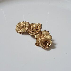 Vintage Brutalist Gold Tone Flower Brooch